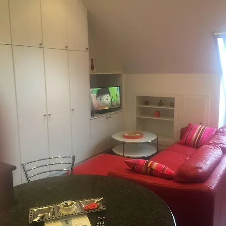 Ps Orion Apartment *