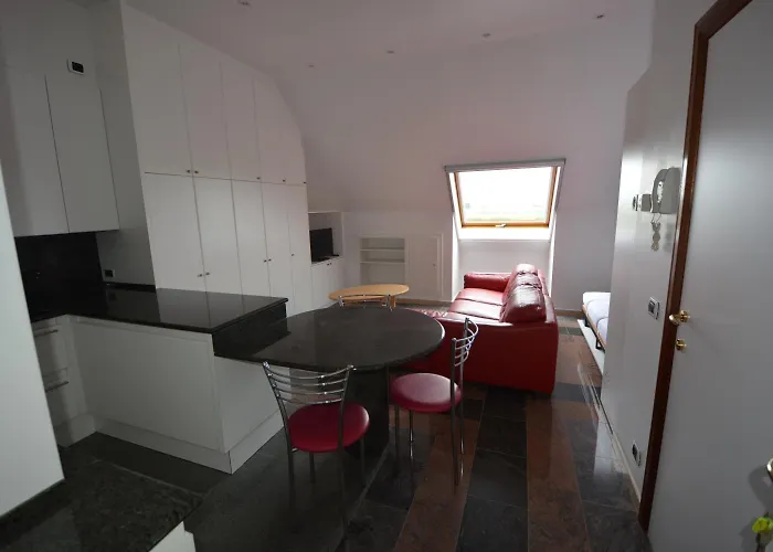 Ps Orion Apartment *